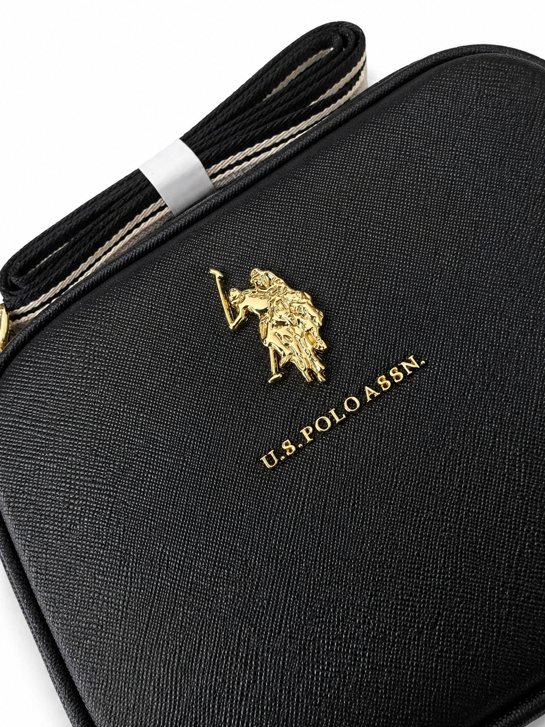 U.S. POLO ASSN. Classic Crossbody Bag - Black
