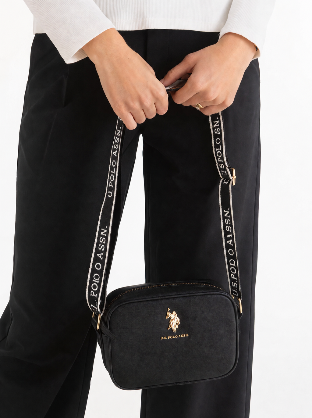 U.S. POLO ASSN. Classic Crossbody Bag - Black